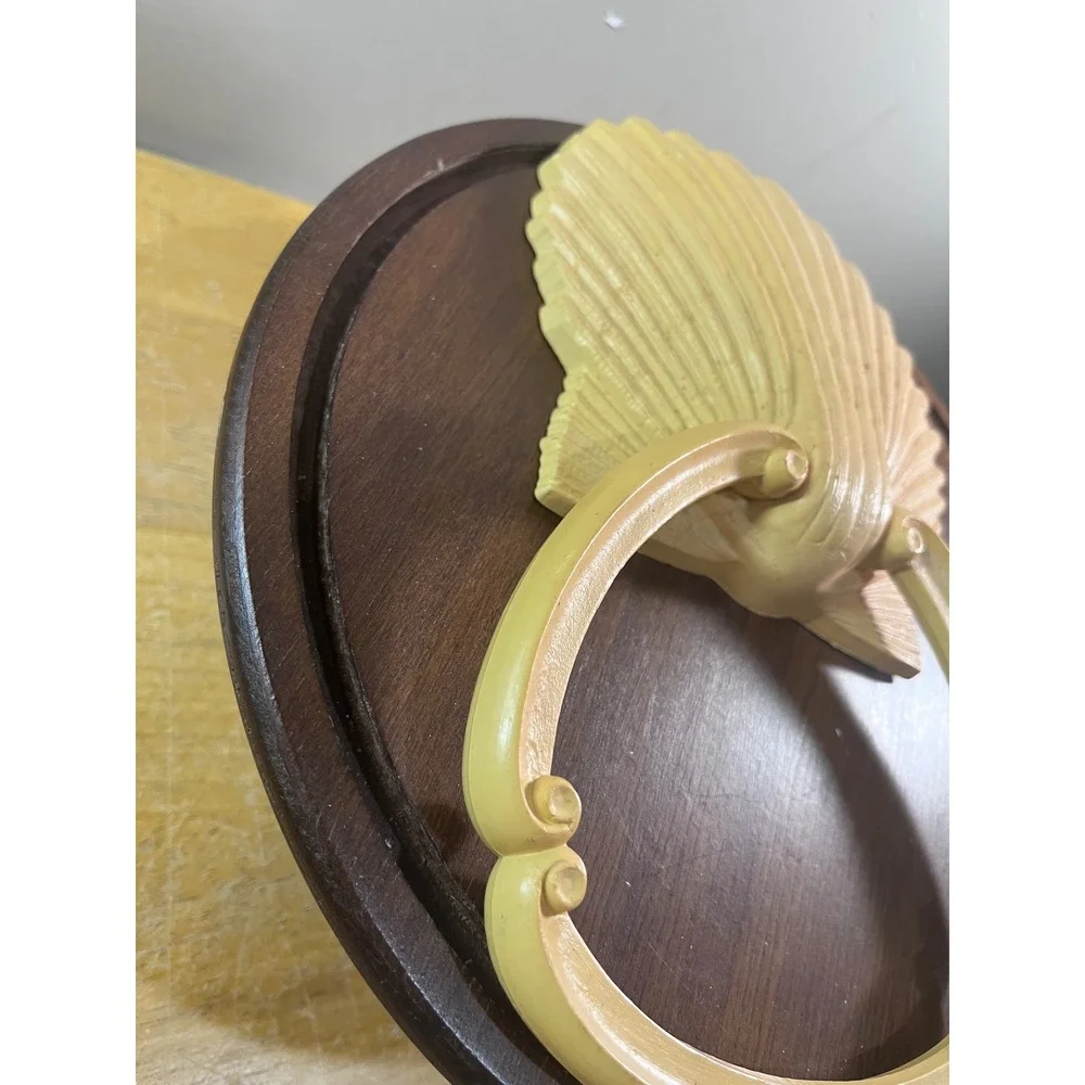 Vtg 1976 Syroco Yellow Sea shell Towel Ring Wall Mount Coastal Regency 3280 B
